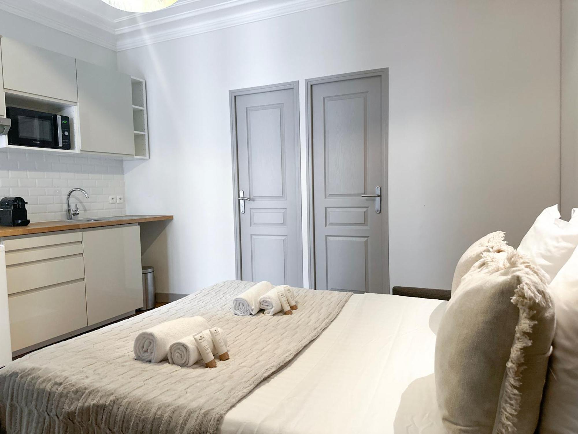 Unique Flat Near Louvre & Palais Royal Apartment Paris Exterior photo